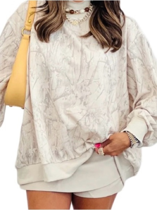 Sweaters - Oversized Sweatshirt for women